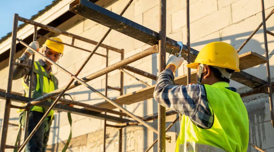 Professional gutter cleaning in Rockland, DE